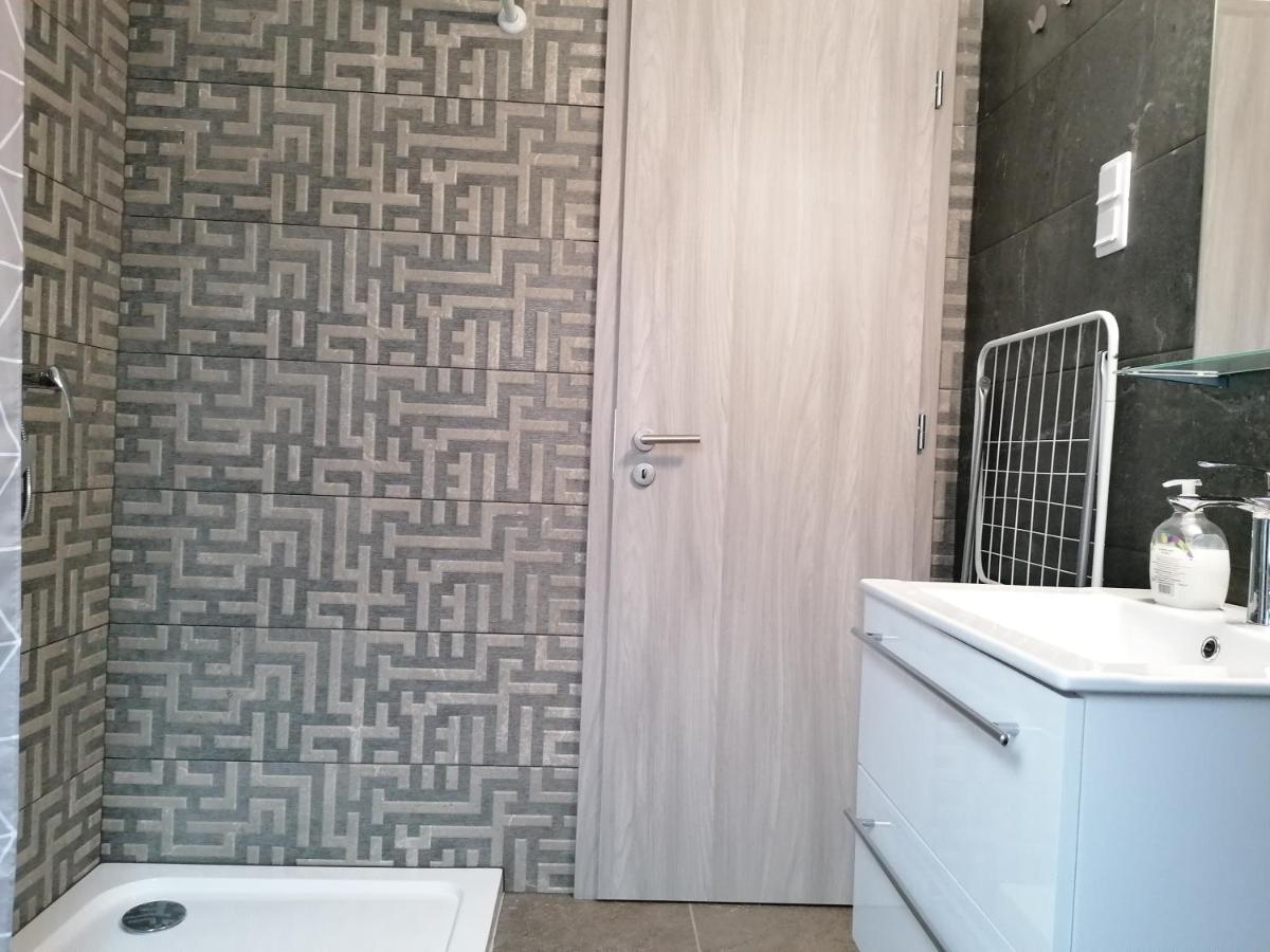 Mohacs Apartman Exterior foto